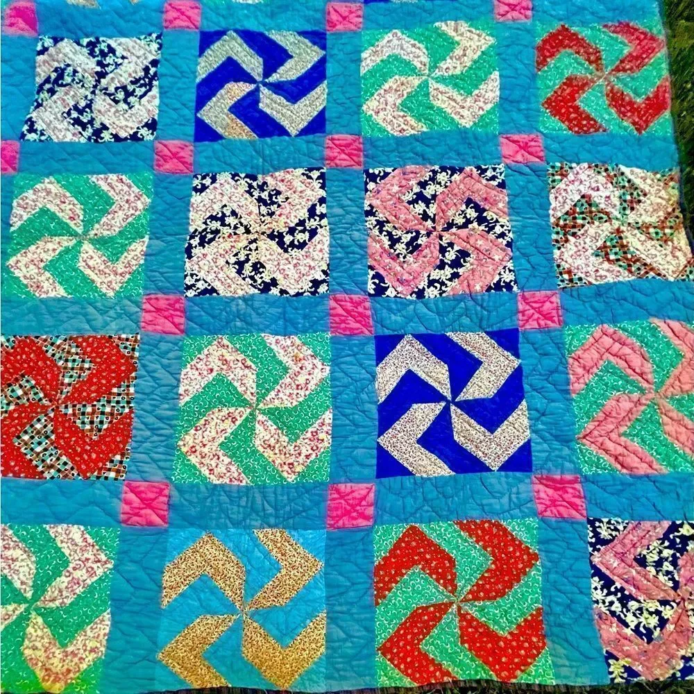 Vintage Hand Stitched Pinwheel Quilt  - 72” 1930’s-1940’s Folk Art Vibrant